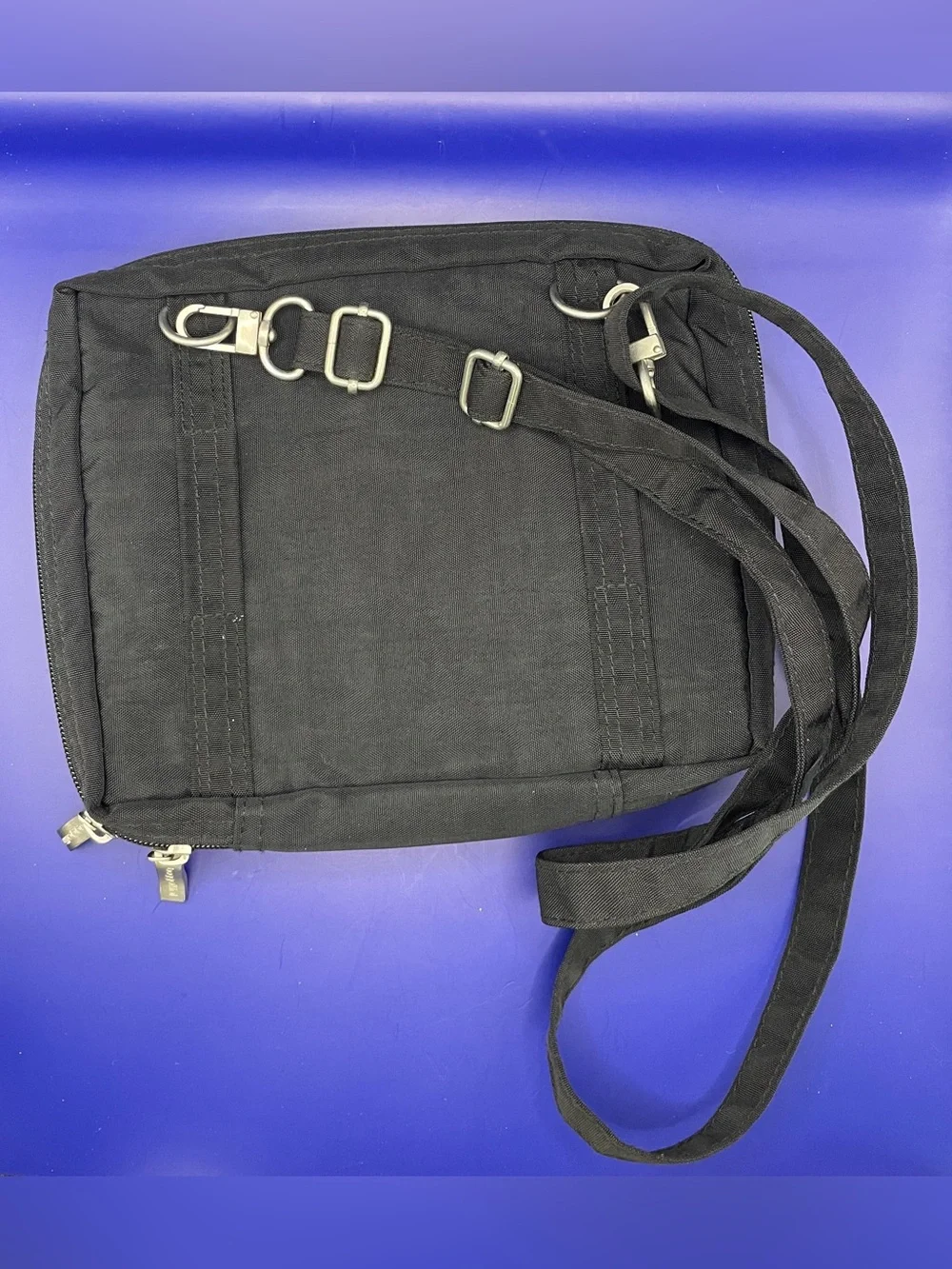 Baggallini Black Compact Crossbody Messenger